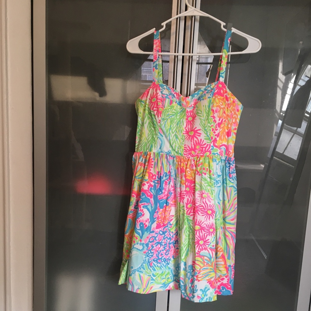 Lilly Pulitzer summer dress - Picture 2 of 6